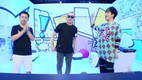 老挝小伟爆料新闻联播,新闻联播背后的真实故事 第3张 老挝小伟爆料新闻联播,新闻联播背后的真实故事 第3张